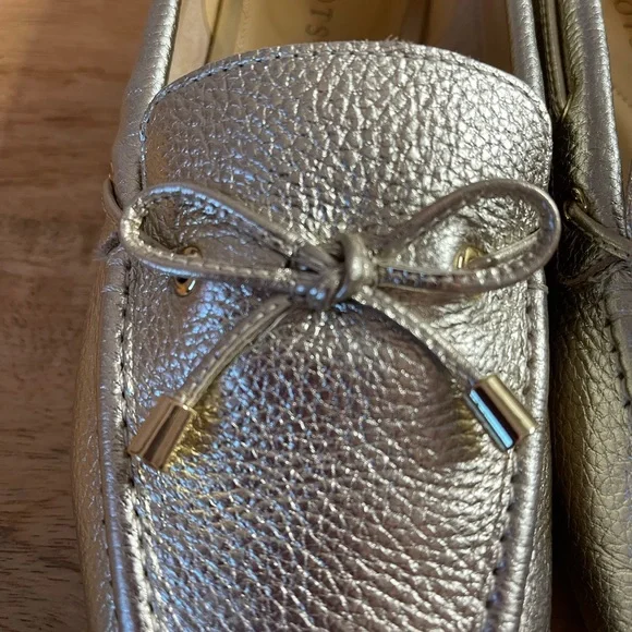 Talbots women’s metallic loafers size 8M - Picture 3 of 7